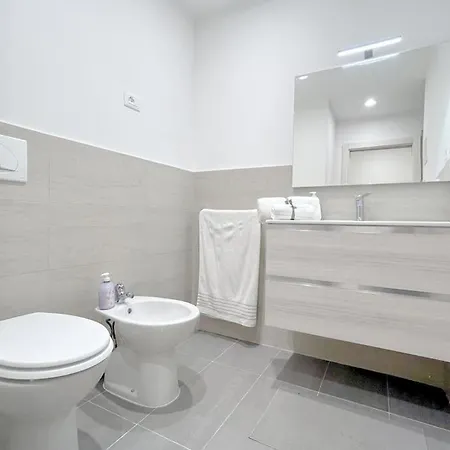 Elegante - Parcheggio - Ac *