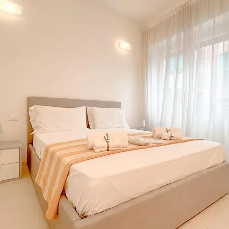 Lejlighed Elegante - Parcheggio - Ac